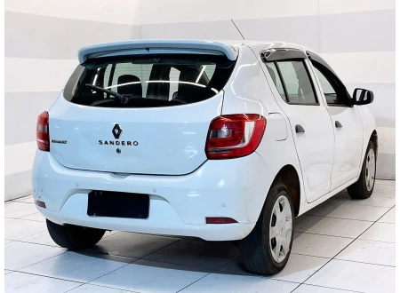 Renault SANDERO
