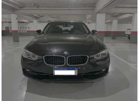 BMW 320i