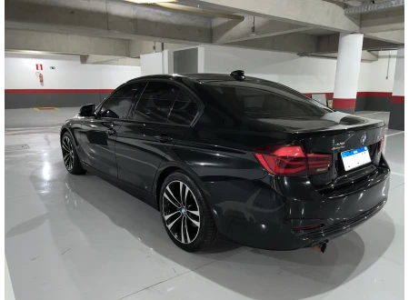 BMW 320i