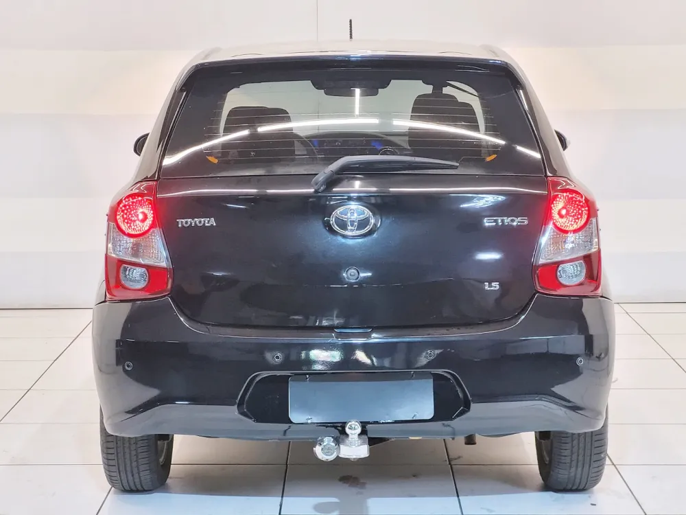 Toyota ETIOS