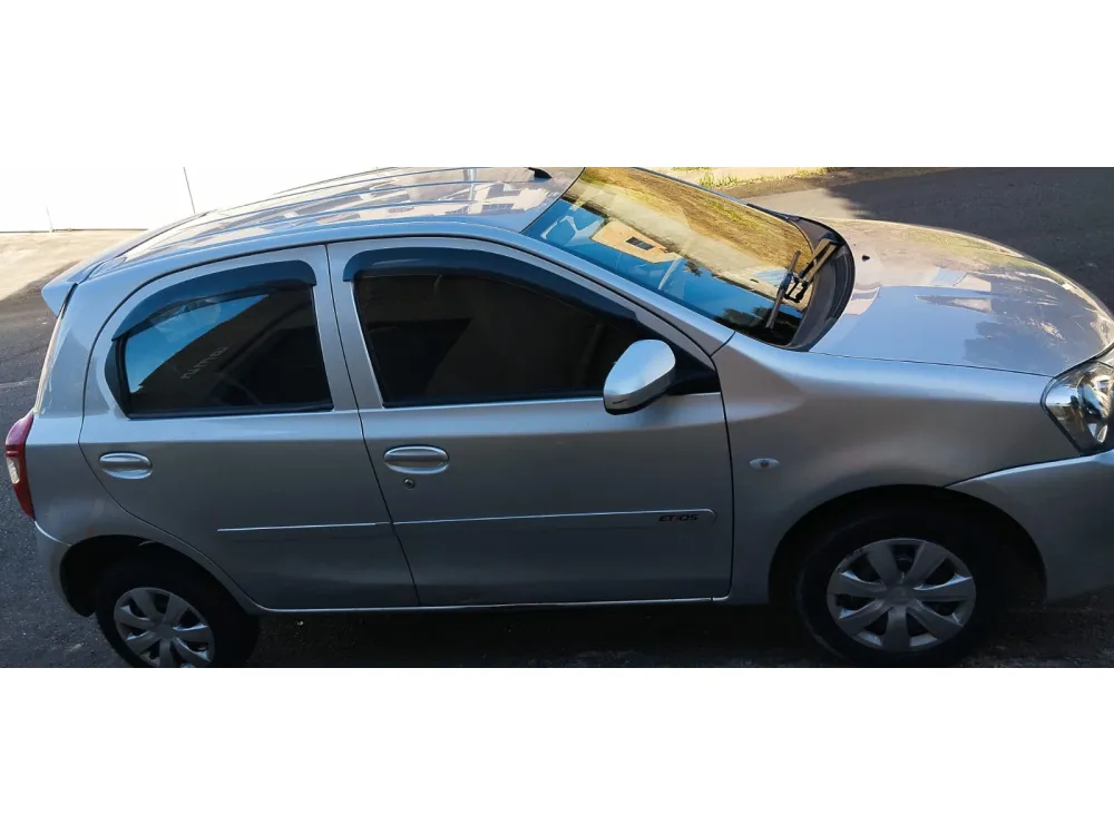 Toyota ETIOS