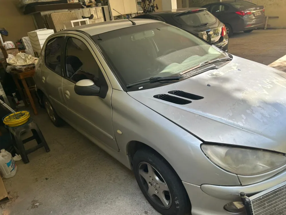 Peugeot 206