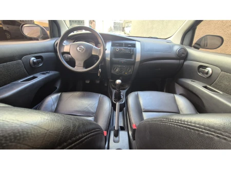 Nissan LIVINA