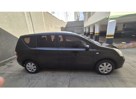 Nissan LIVINA