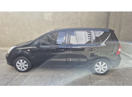 Nissan LIVINA