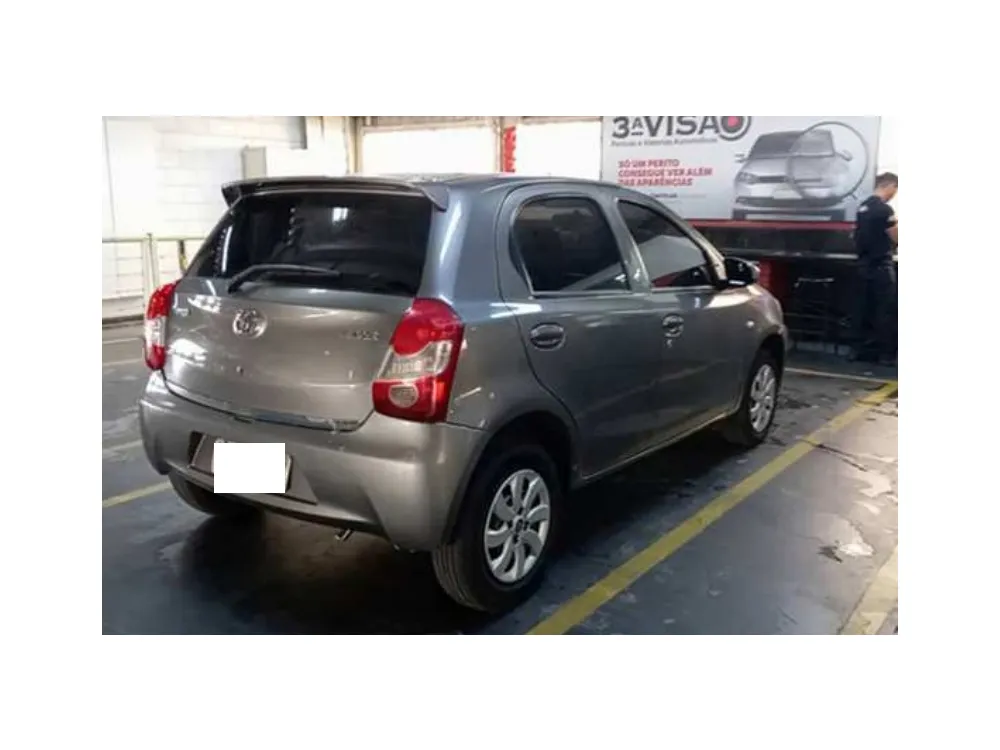 Toyota ETIOS