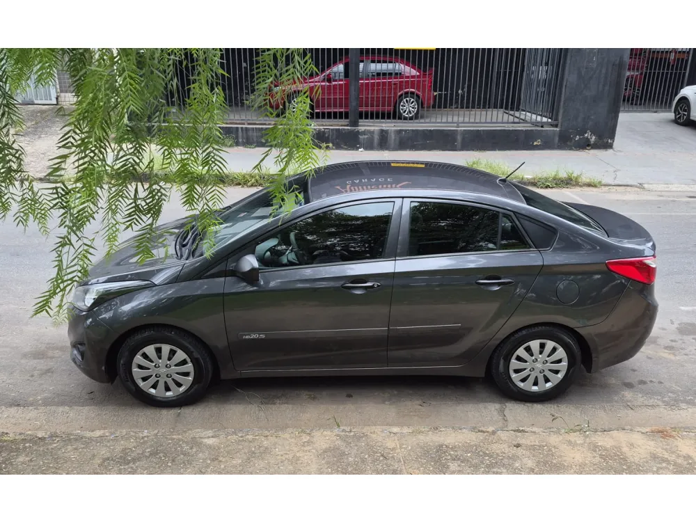 Hyundai HB20S