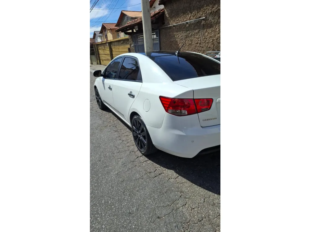 Kia Motors Cerato