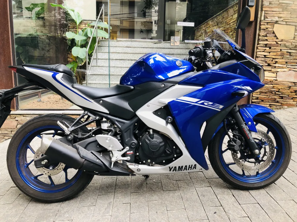 YAMAHA YZF