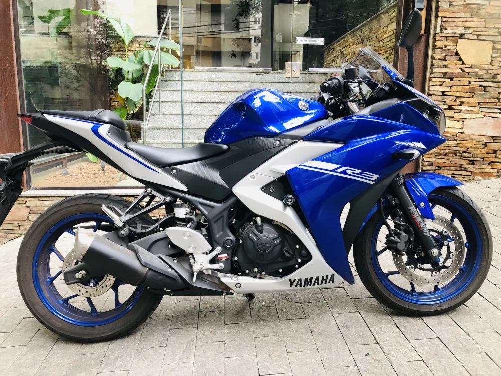 YAMAHA YZF