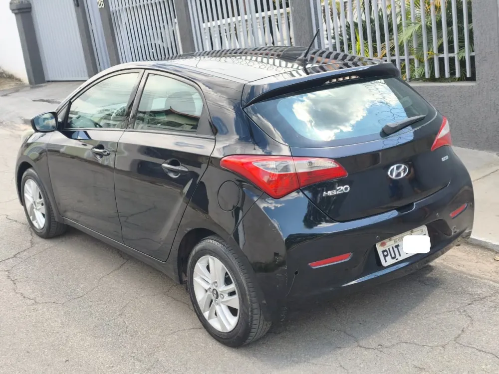 Hyundai HB20