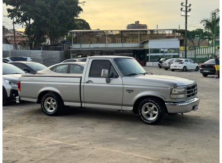 Ford F-1000