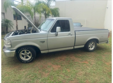 Ford F-1000