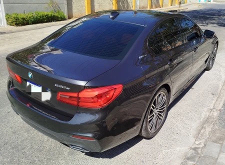 BMW 530e