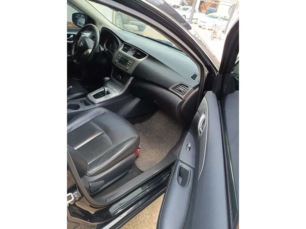 Nissan Sentra