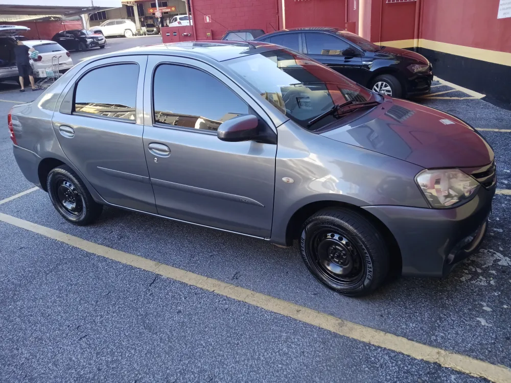 Toyota ETIOS