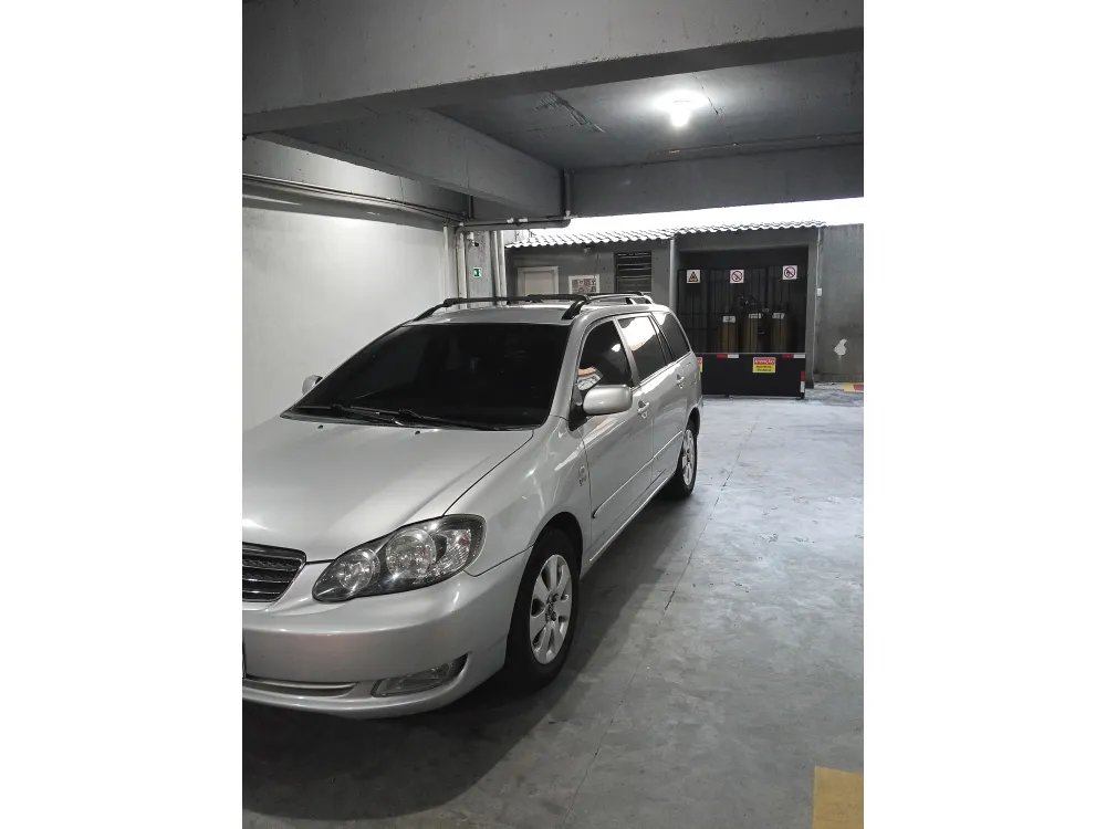 Toyota Fielder 1.8 16v Gasolina 4p Aut.