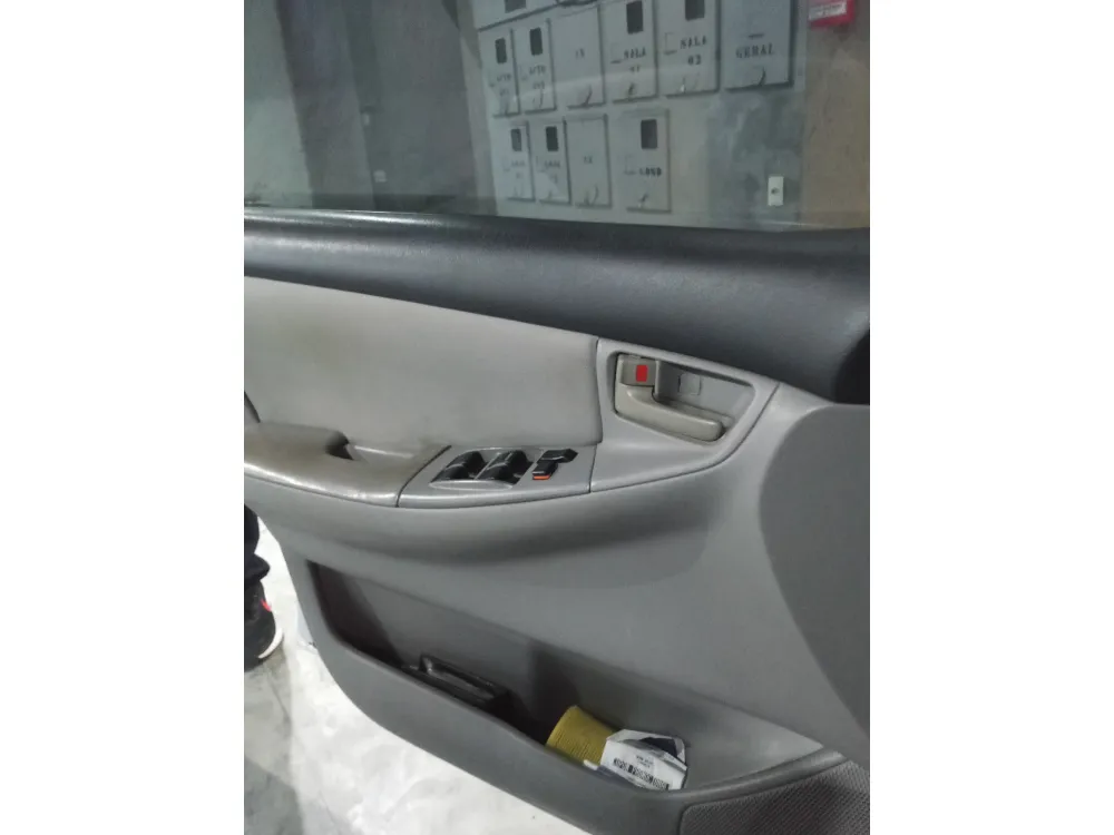 Toyota Fielder 1.8 16v Gasolina 4p Aut.