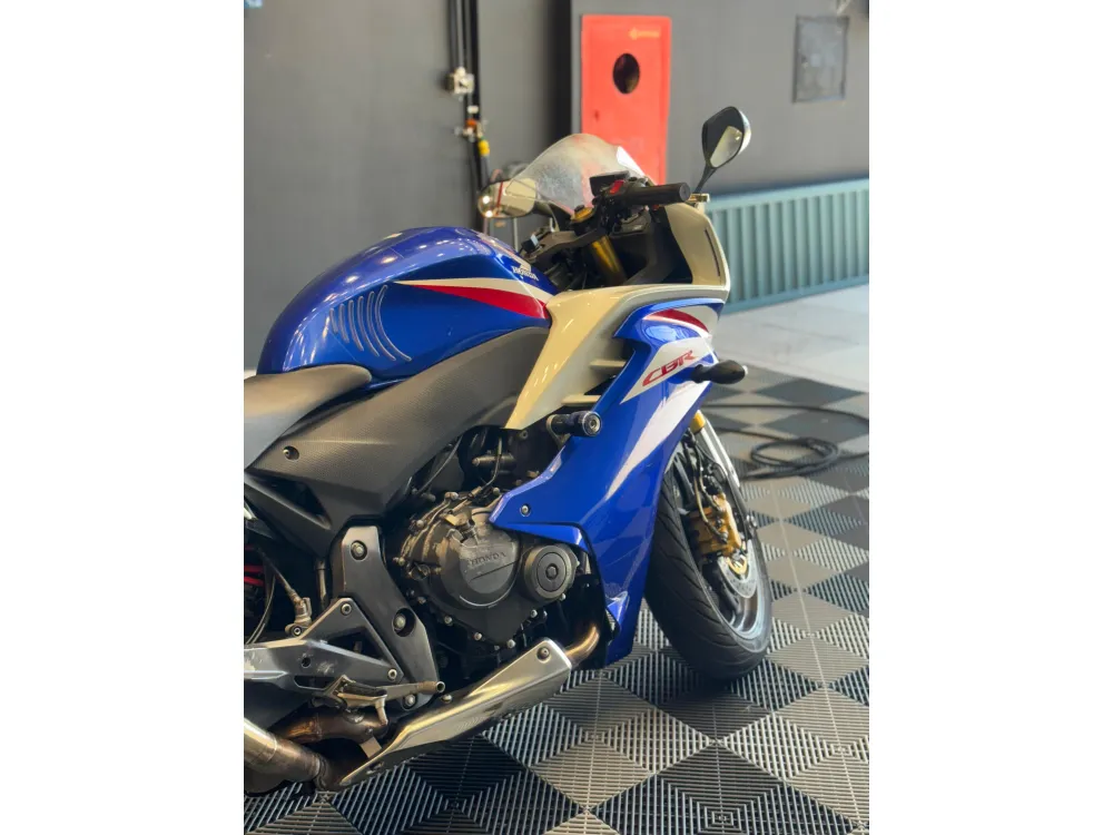 Honda CBR