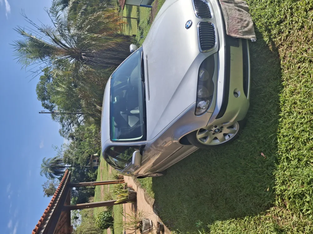 BMW 320i