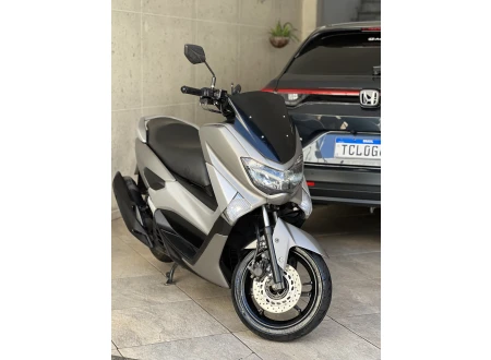 YAMAHA NMAX