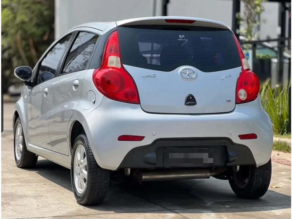 JAC J2