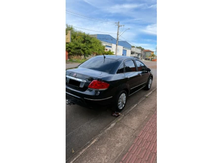 Fiat LINEA