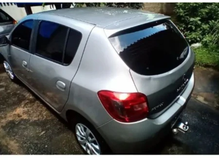 Renault SANDERO