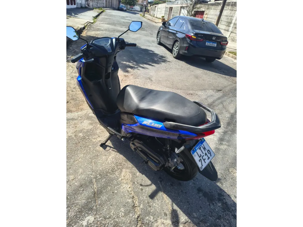 YAMAHA FLUO