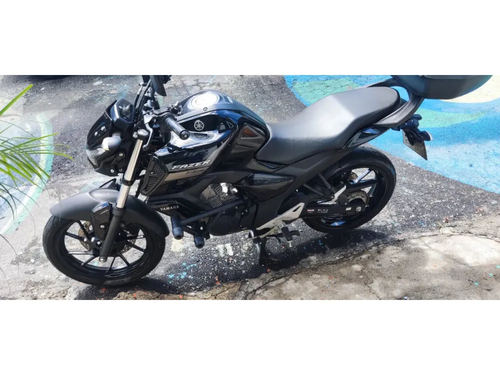 YAMAHA FZ15