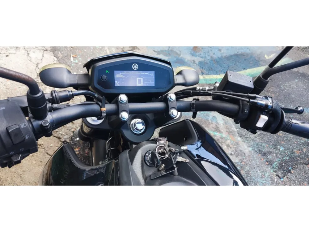 YAMAHA FZ15