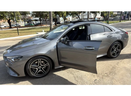 Mercedes-Benz CLA-200