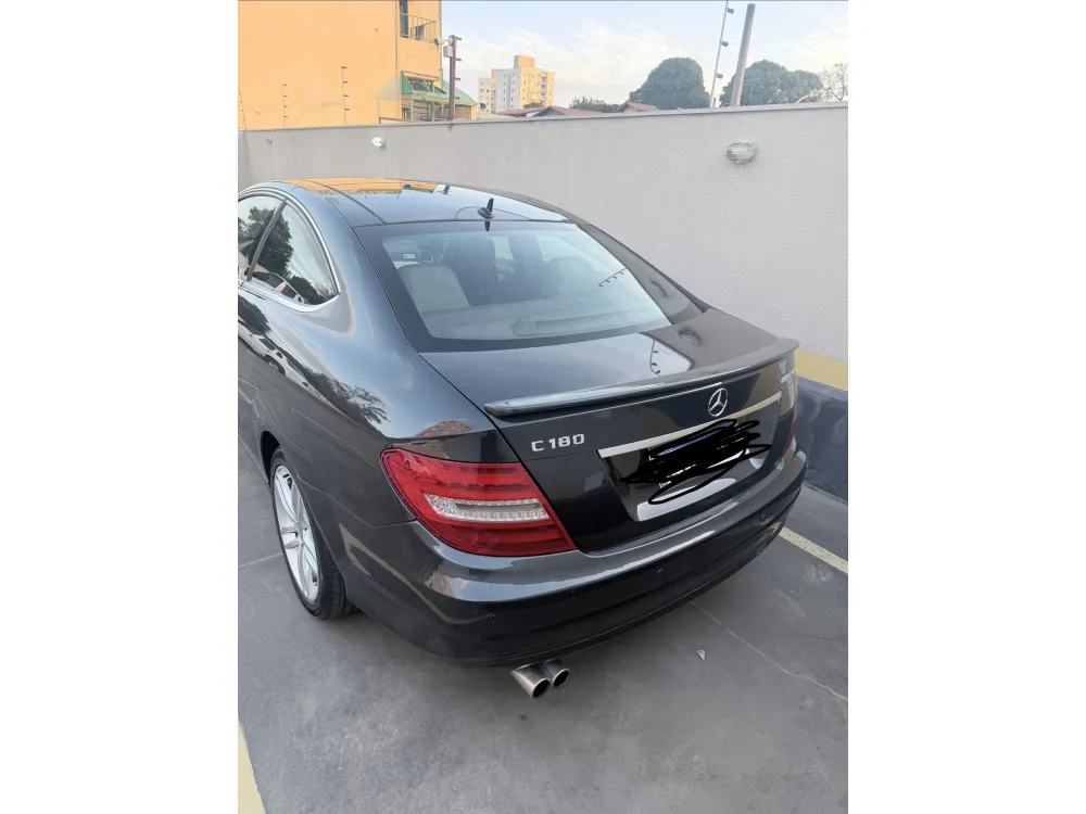 Mercedes-Benz C-180
