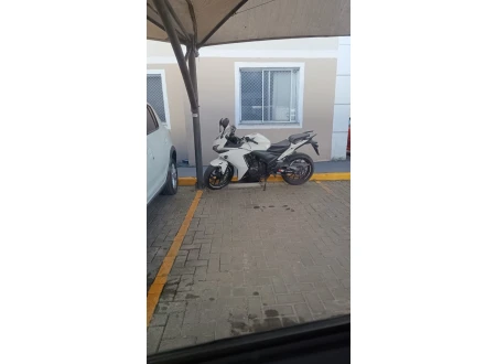 Honda CBR