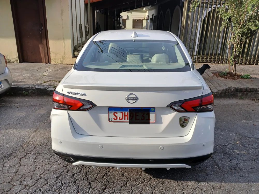 Nissan VERSA