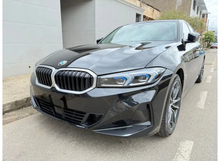BMW 320i