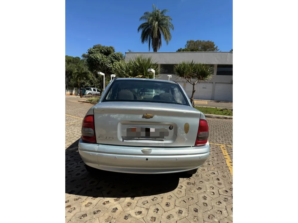 Chevrolet Classic Life
