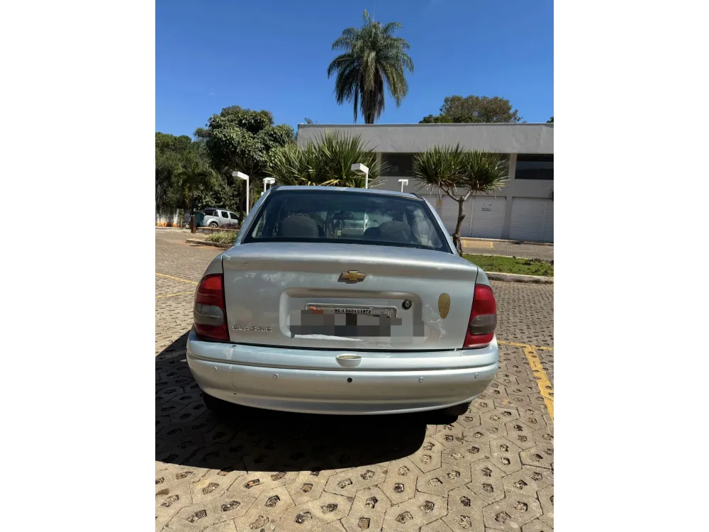 Chevrolet Classic Life