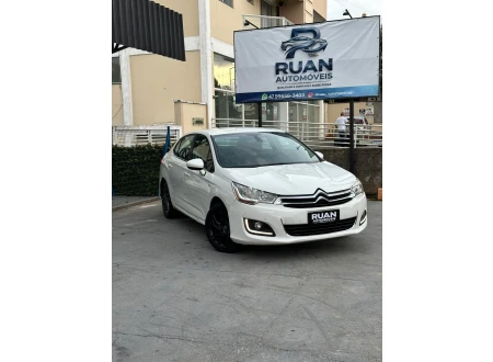 Citroën C4