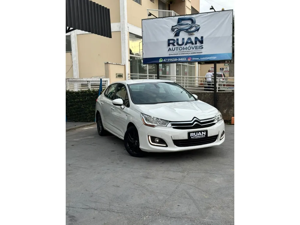 Citroën C4