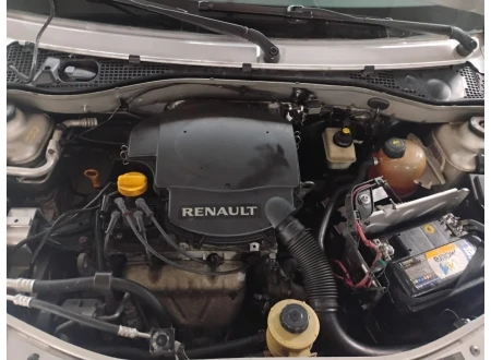 Renault SANDERO