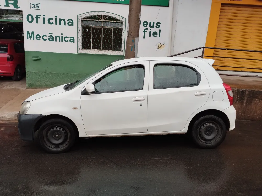 Toyota ETIOS