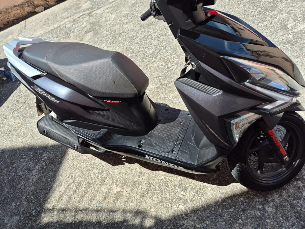 Honda ELITE