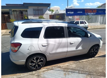 Chevrolet SPIN