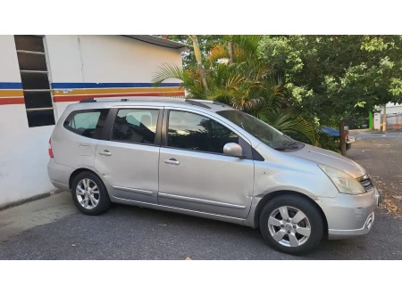 Nissan LIVINA