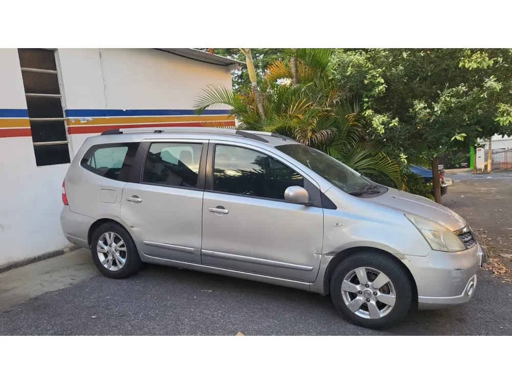 Nissan LIVINA