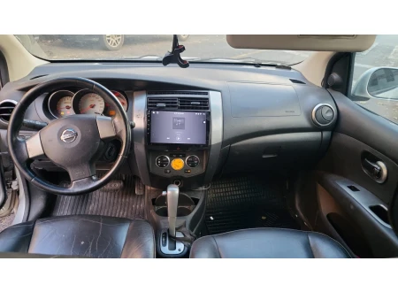 Nissan LIVINA