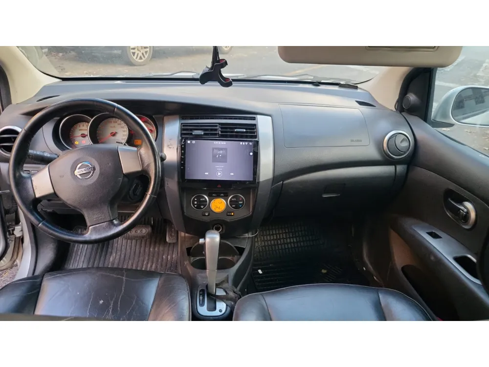 Nissan LIVINA