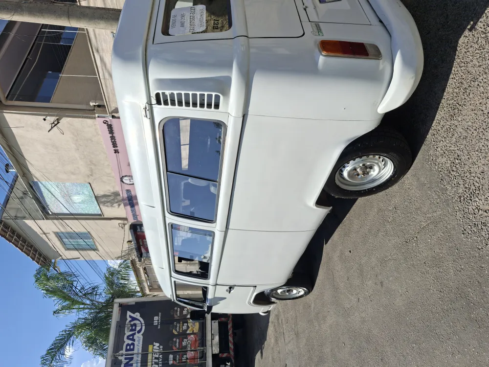VolksWagen Kombi