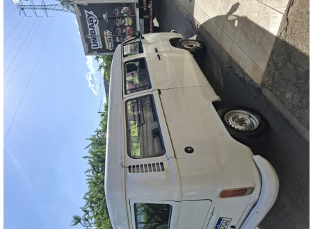 VolksWagen Kombi